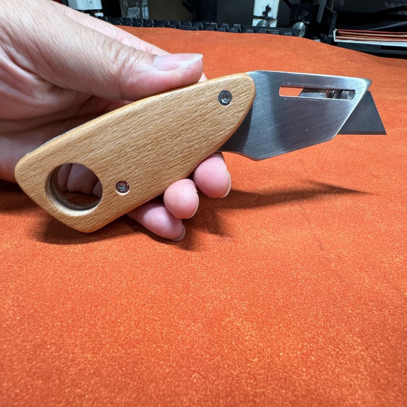 Трапециевидный нож из нержавею – обзор и цена Leatherwork Knives